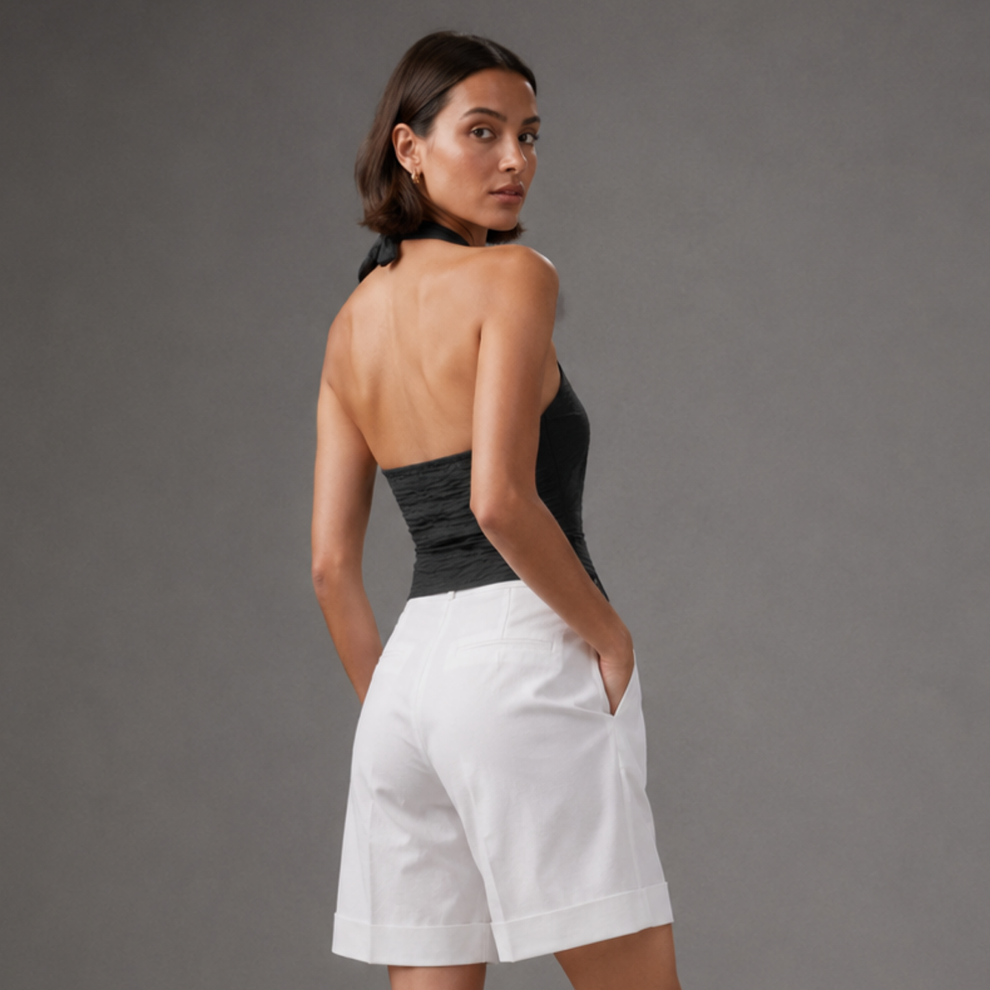 Kaia Püsküllü Boyundan Bağlamalı Crop Bluz